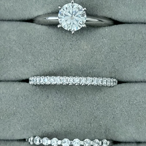 Wedding ring set - Picture 3 of 3